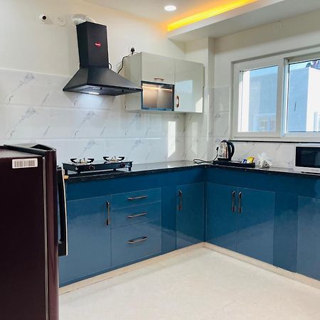 Viola Suites Haiderabad Buitenkant foto