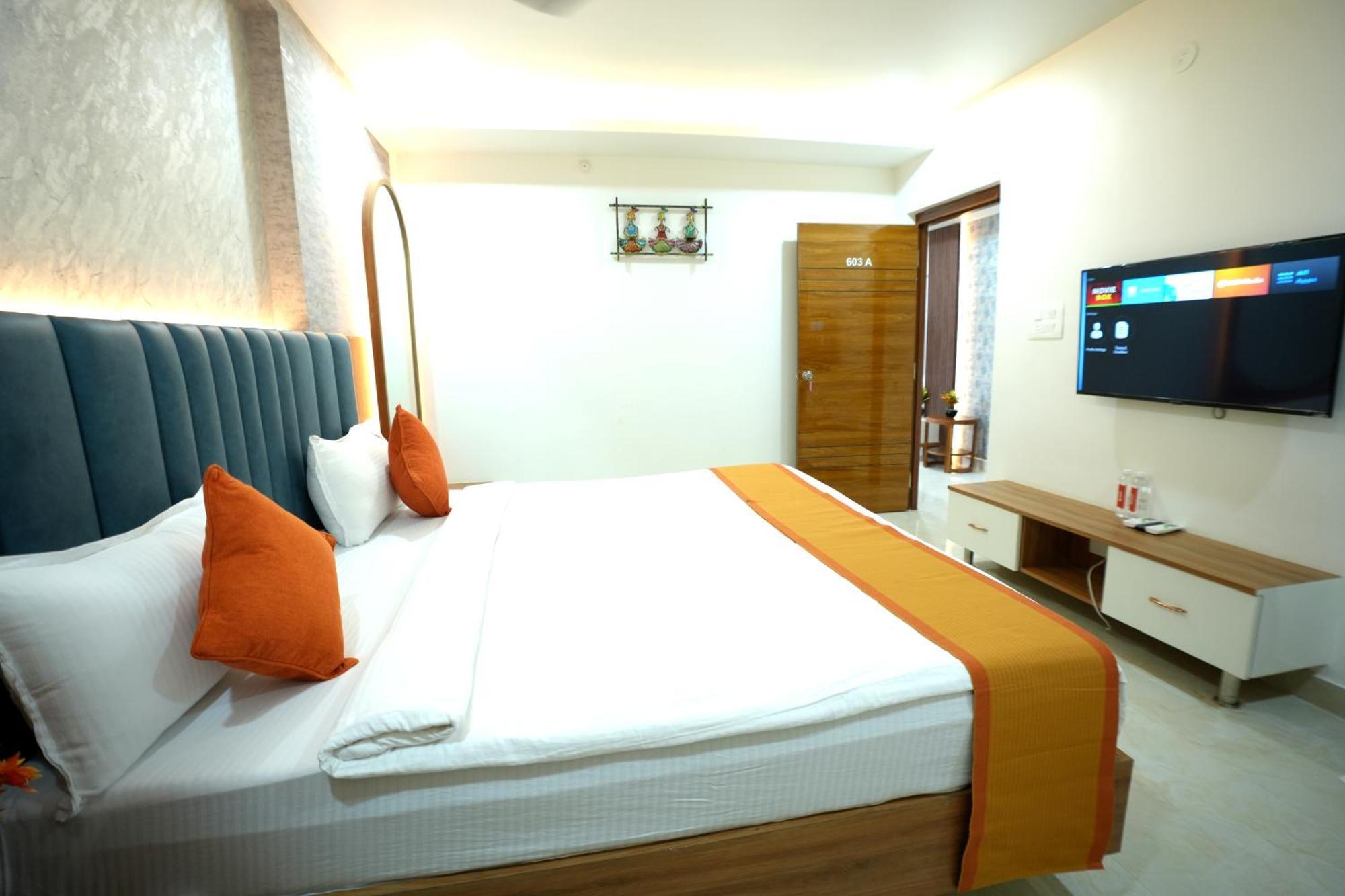 Viola Suites Haiderabad Buitenkant foto