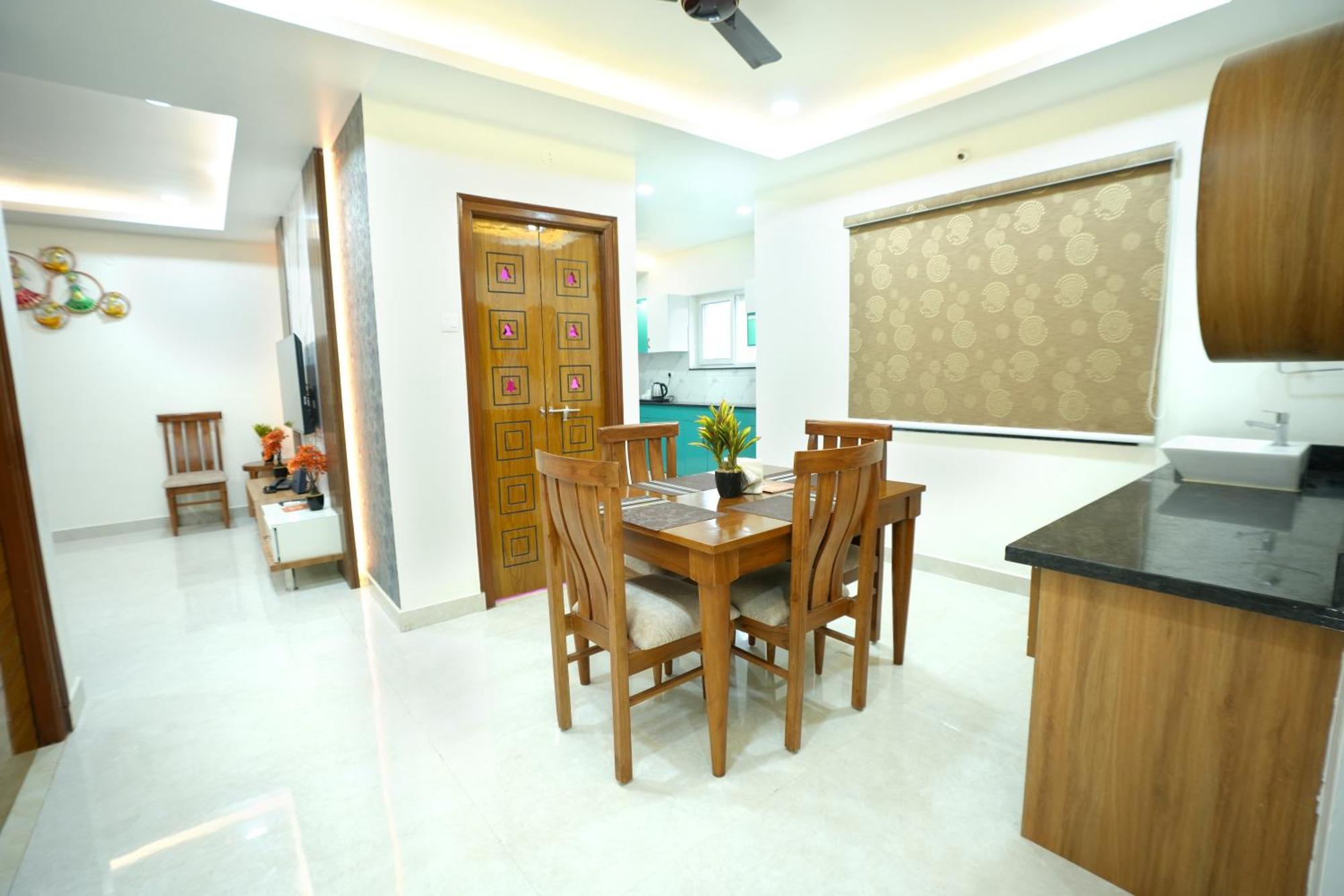 Viola Suites Haiderabad Buitenkant foto