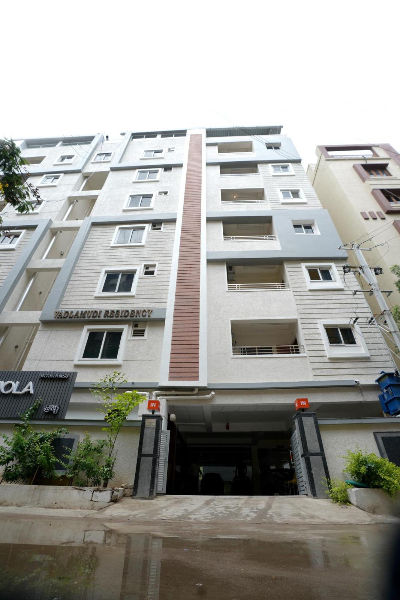 Viola Suites Haiderabad Buitenkant foto