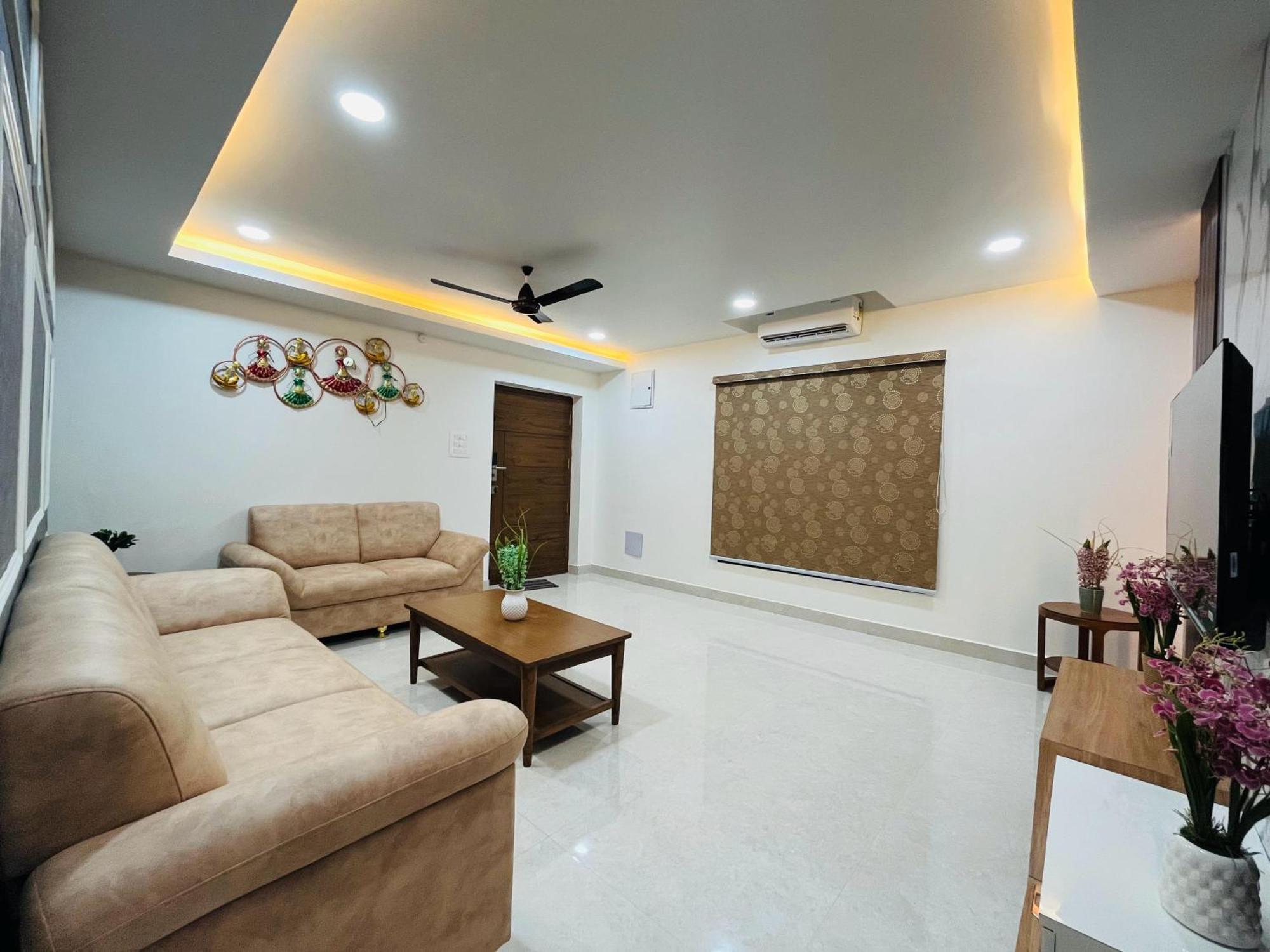 Viola Suites Haiderabad Buitenkant foto